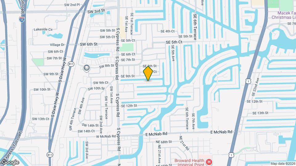 310 SE 9th Ct Map and Location Details