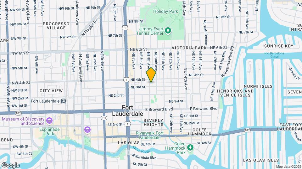 901 NE 3rd St Map and Location Details
