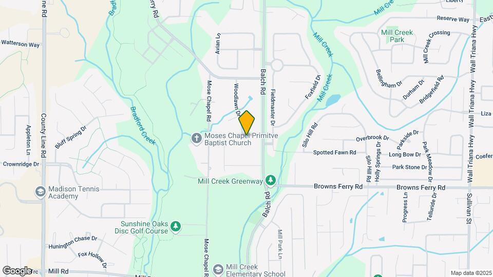 121 Woodlawn Dr Map and Location Details