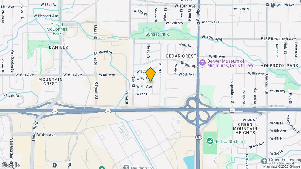 705 Moore St, Unit 1 Map and Location Details