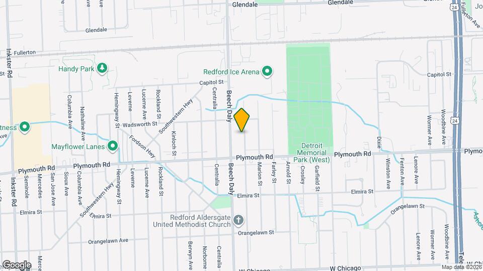 11687 Royal Grand Ave Map and Location Details