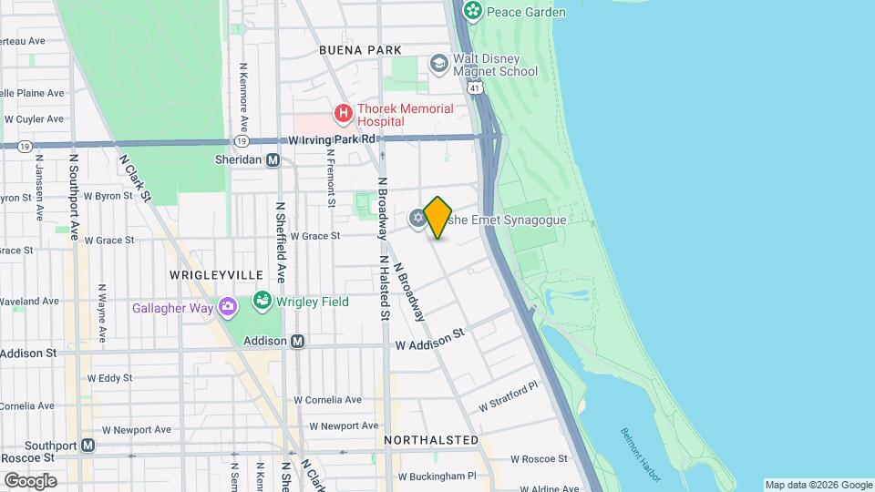 3737 N Pine Grove Ave, Unit J05P Mapa y Detalles de la Ubicación