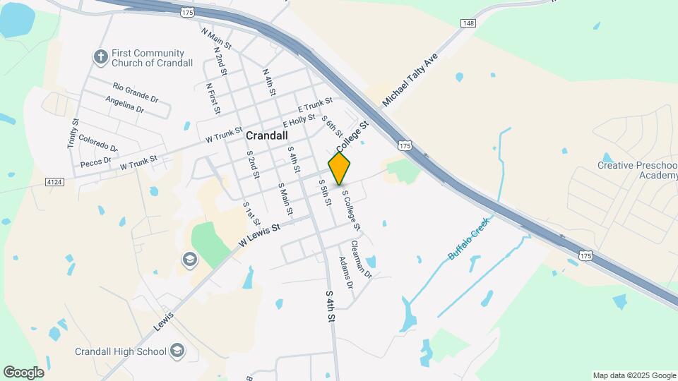 500 College St Map and Location Details