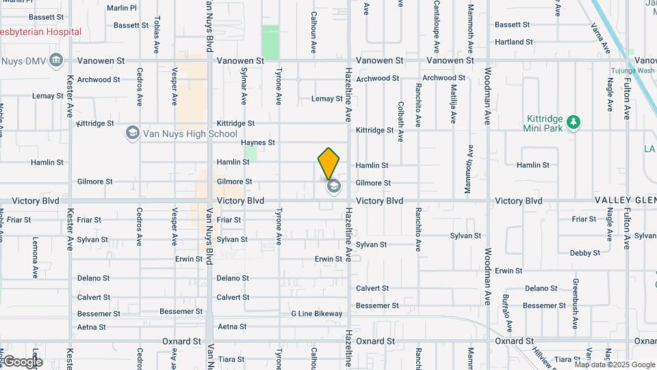 14136-14140 Gilmore St Map and Location Details