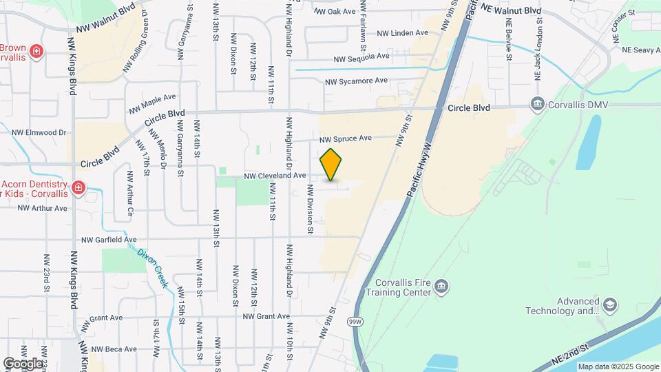 965 NW Hobart Ave Map and Location Details