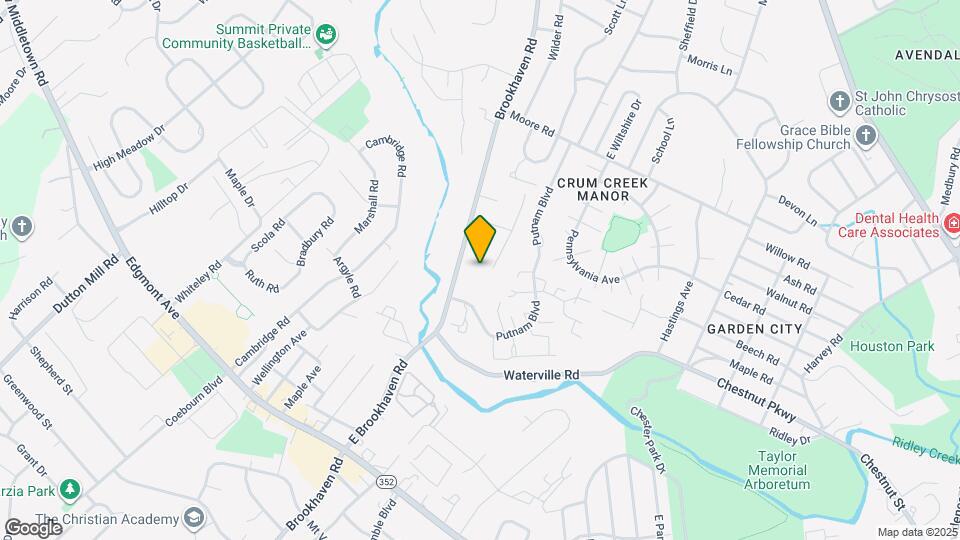 745 Windsor Pl Mapa y Detalles de la Ubicación