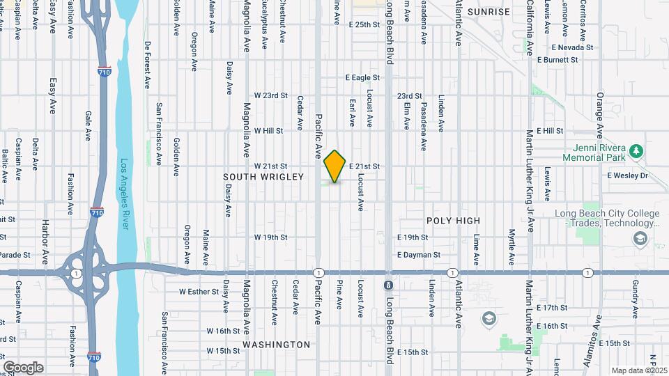 2035 Pine Ave Map and Location Details