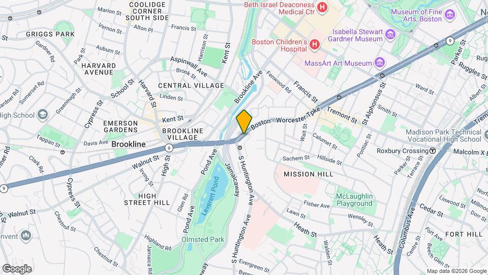 886 Huntington Ave Map and Location Details