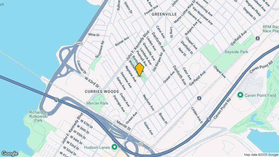 165 Winfield Ave, Unit 4R Map and Location Details