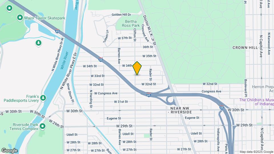 1061 W 33rd St Map and Location Details