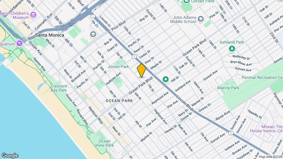 2539 7th St #C Map and Location Details