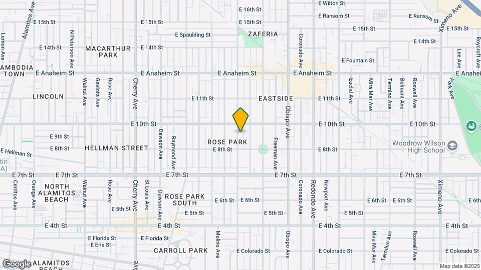 900 Temple Ave Mapa y Detalles de la Ubicación