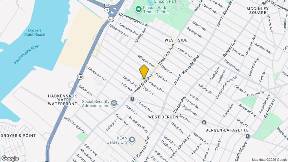 445 West Side Ave Map and Location Details