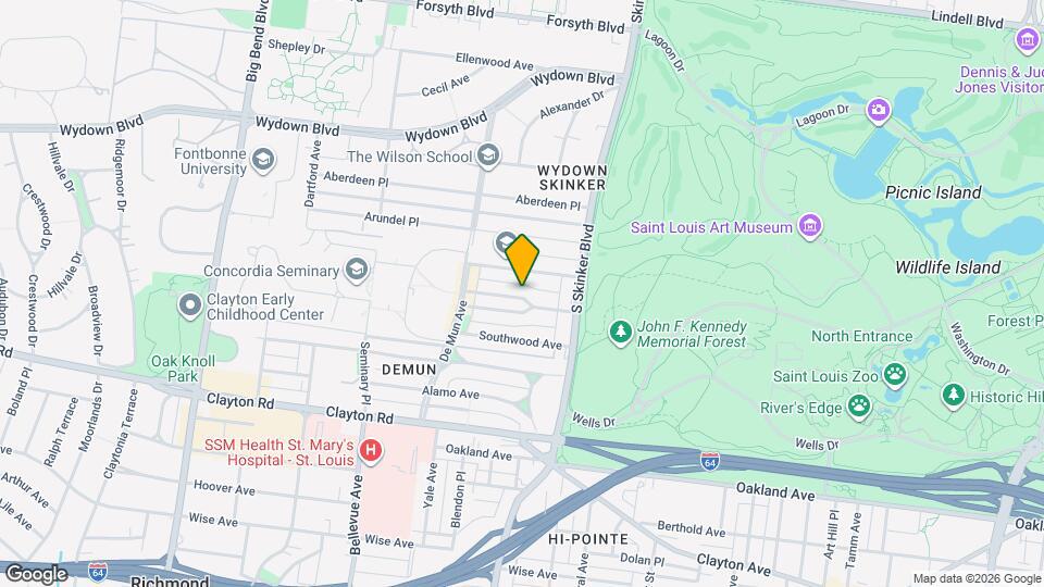 6301 N Rosebury Ave Map and Location Details