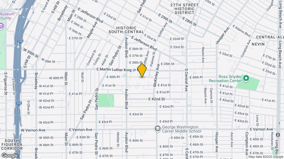 718 E 40th Pl Map and Location Details