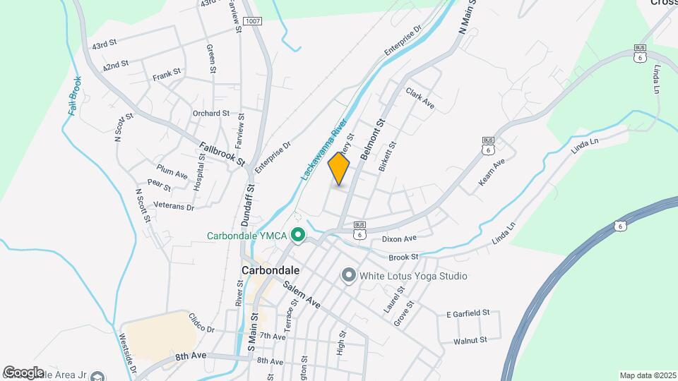 11 Maple Ave Apartments and Nearby Carbondale Apartments For Rent