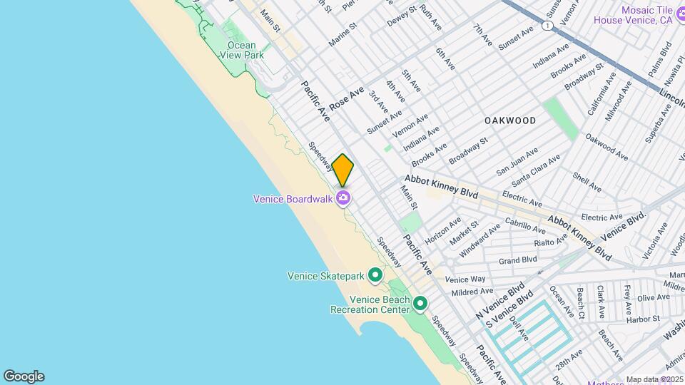 717 Ocean Front Walk, Unit E Map and Location Details