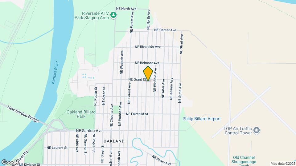 1040 NE Oakland Ave Map and Location Details