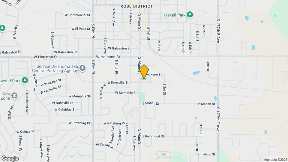 104 E Knoxville St, Unit 106 Map and Location Details