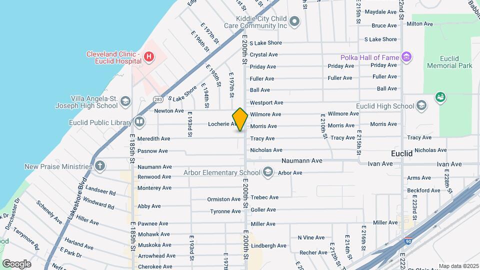 426 E 200th St Map and Location Details