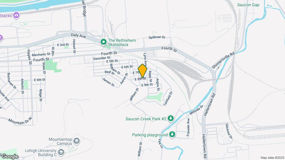 1538 E 8th St Map and Location Details