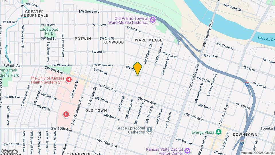 419 SW Fillmore St Map and Location Details