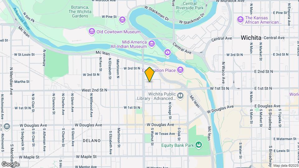 415 N Walnut St Map and Location Details