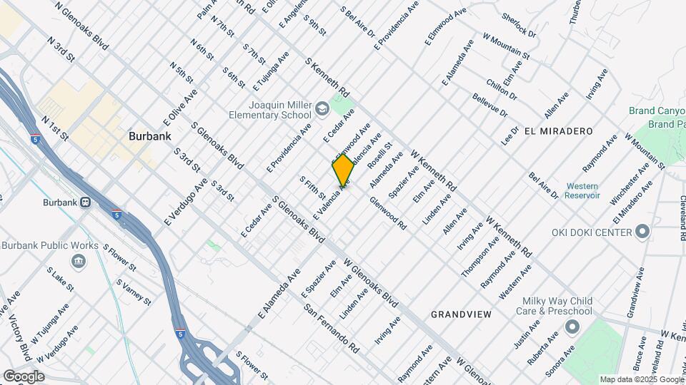 520-522 E Valencia Ave Mapa y Detalles de la Ubicación