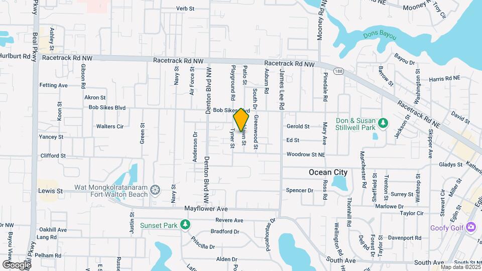 706 Oaklawn St Map and Location Details