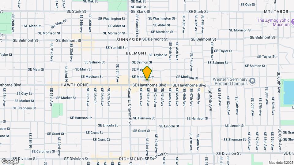 4033 SE Hawthorne Blvd Map and Location Details