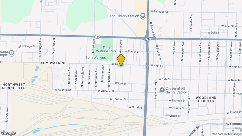 2137 N Oakland Ave Map and Location Details