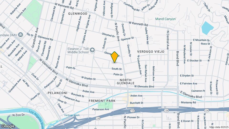 530 W Stocker St Map and Location Details