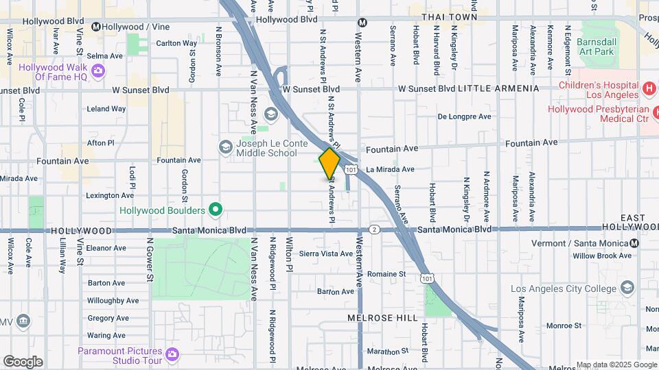 Hollywood West Apartments Mapa y Detalles de la Ubicación