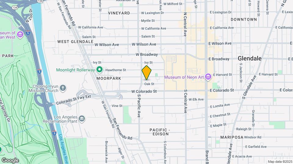 457 Oak St, Unit A Map and Location Details