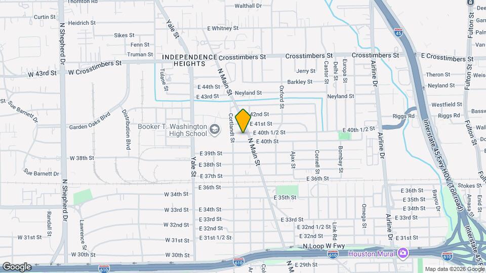 412 E 40th 1/2 St Map and Location Details