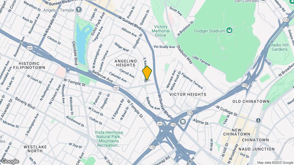 1135-1153 Marion Ave Mapa y Detalles de la Ubicación