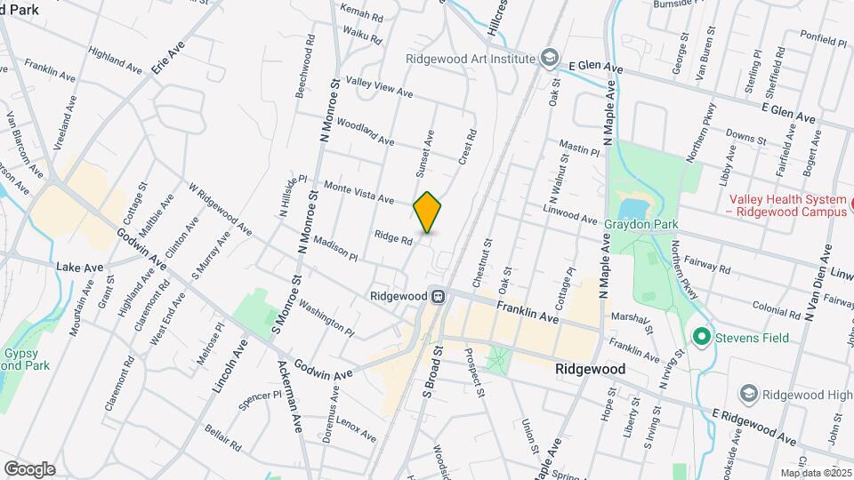 71 Crest Rd Rentals in Ridgewood, NJ