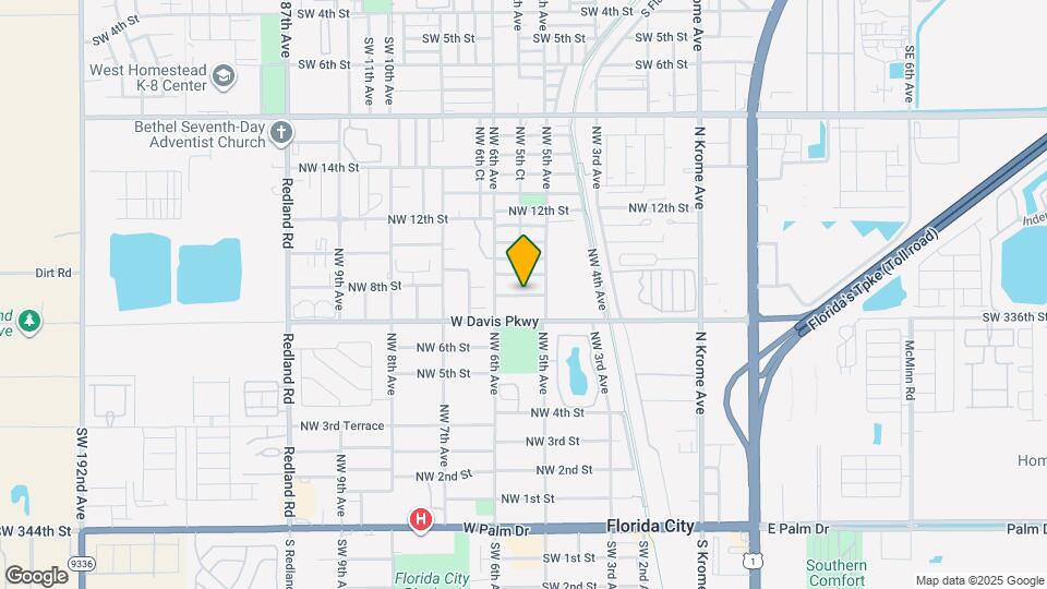 574 NW 7th St Map and Location Details