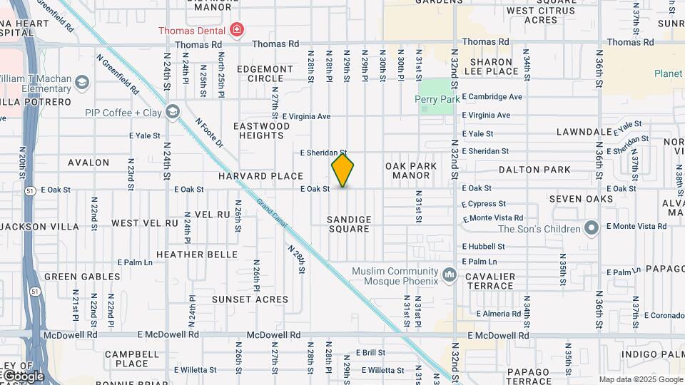 2843 E Oak St Map and Location Details