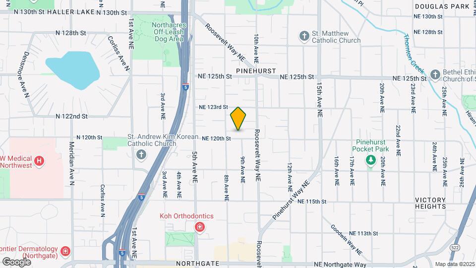820 NE 120th St Map and Location Details