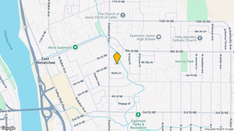 597 Eastmont Ave Map and Location Details