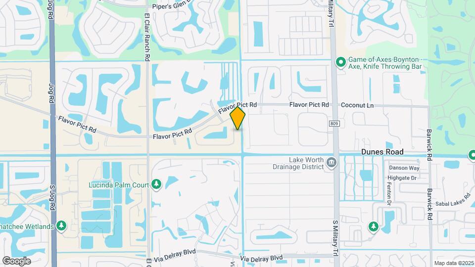 5582 Royal Lake Cir Map and Location Details