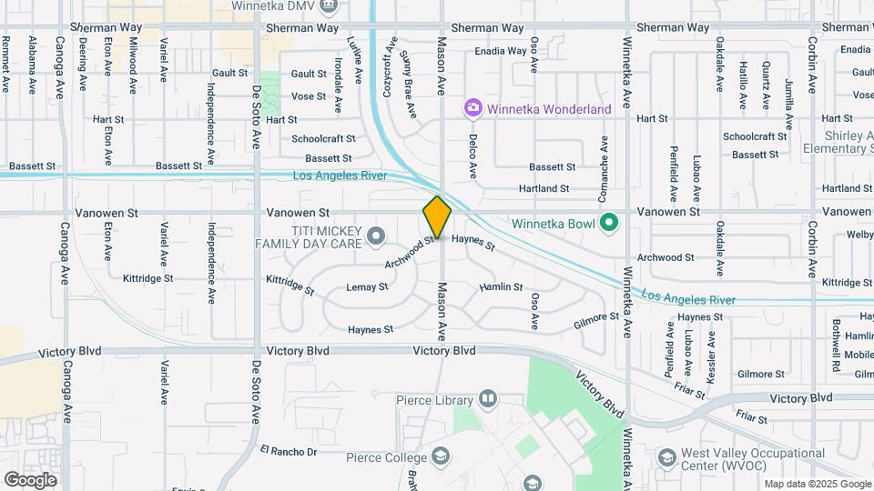 20500 Archwood St Map and Location Details
