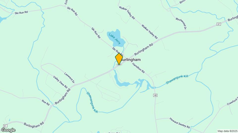 692 Burlingham Rd Map and Location Details