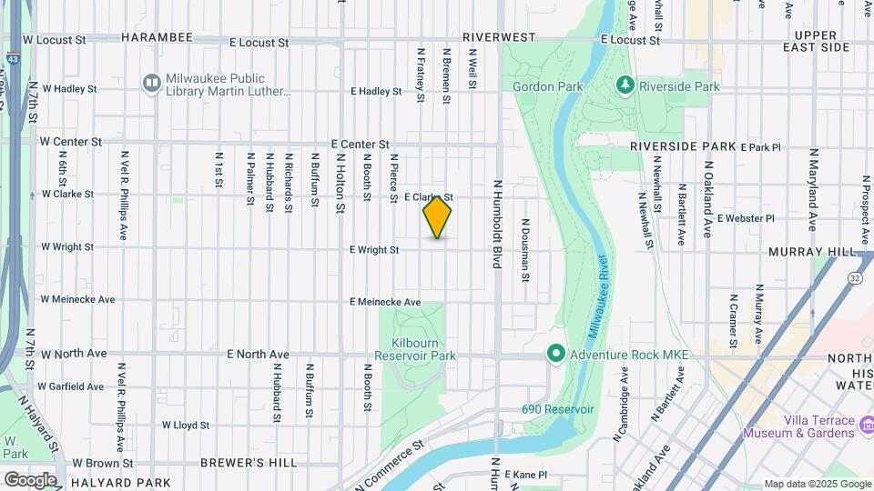 824 E Wright St Map and Location Details