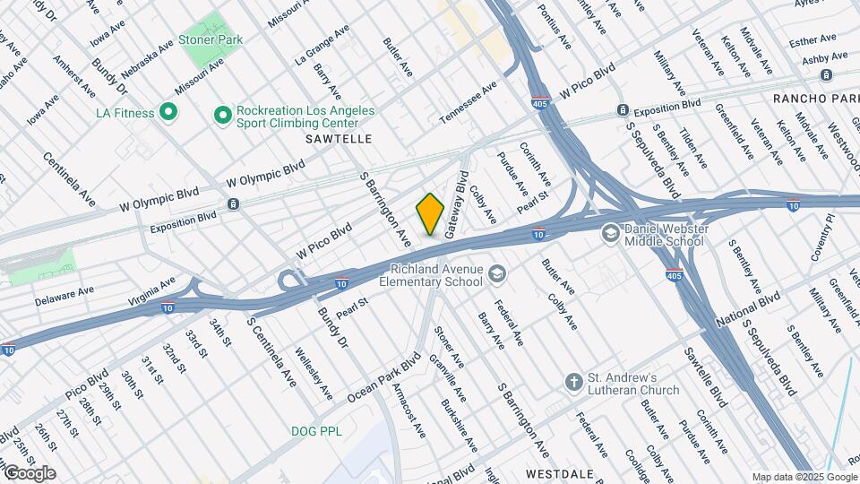 2479 Barry Ave Mapa y Detalles de la Ubicación