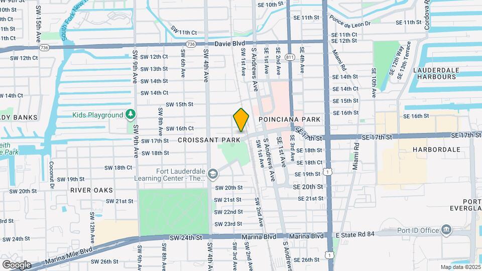 215 SW 17th St Map and Location Details