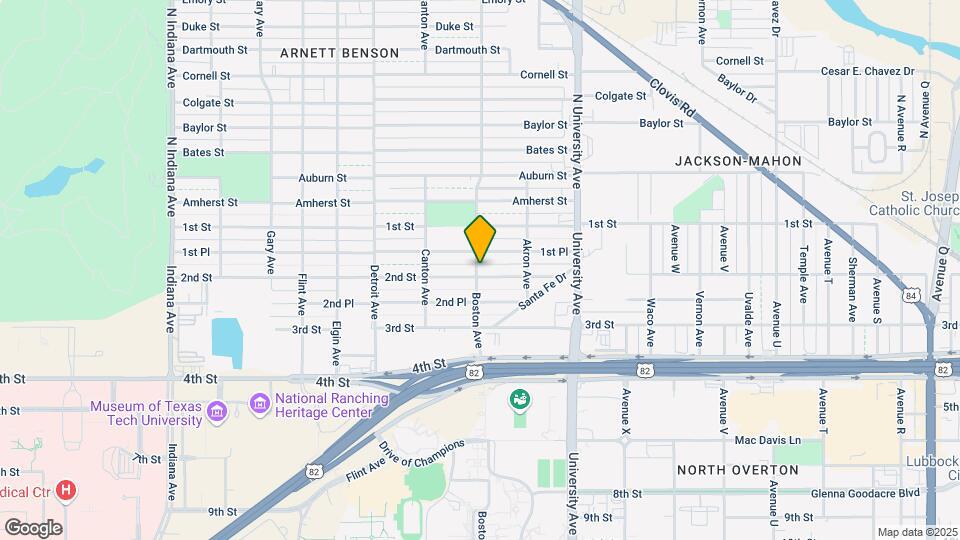2624 2nd St Map and Location Details
