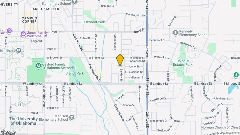 829 Russell Cir Map and Location Details