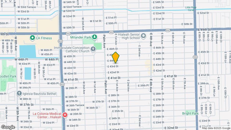 71 E 43rd St Map and Location Details